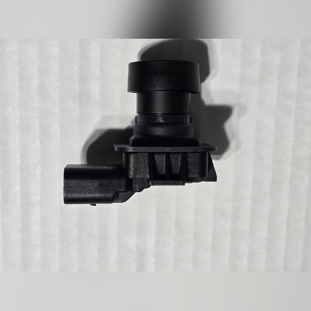Vehicle Rear‎ View Parking Assist Camera Replacement | 6-Pin Plug - Picture 6 of 9